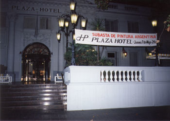 Subasta especial en el Plaza Hotel